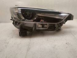 mazda full led 10 передняя правая сторона D10E-51030