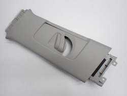 пластик защита передний левый 62420-0F010 TOYOTA VERSO 18R