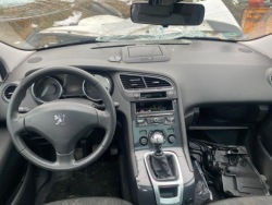 peugeot 5008 и консоль подушка ремни комплект