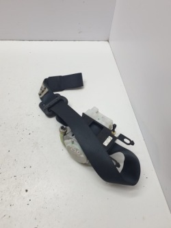 ремень безопасности передний передняя правая mazda