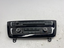BMW F30 панель кондиционера радио 9384046 6832881