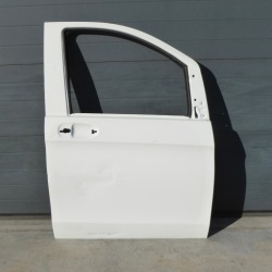дверь правая передняя 9147 MERCEDES VITO W447