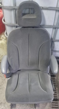 кресло правый задний II CHRYSLER Voyager IV 4