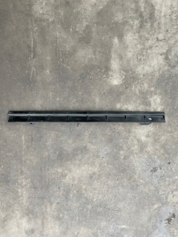 jaguar F PACE молдинг под Радиатор GX73-8A107-AC