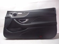 дверные карты правый передний MERCEDES W238