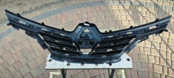 решетка радиатора renault CAPTUR II 623105565R