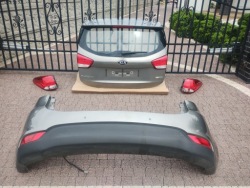 фонарь kia CARENS IV правый задний стандартная