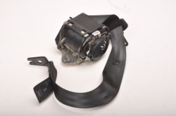 ремень безопасности середина volvo V60 31462756 2.0л Дизель 110kW 2020