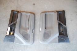 дверные карты л / P перед 5D mitsubishi Pajero III 99-06 год