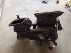 TUCSON I 04-10 корпус отопитель моторчики 2.0 16V G4GC