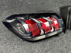 peugeot 208 II фонарь правый