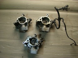 Audi OE 06L145100B насос вакуумный...