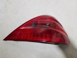 фонарь правый задний MERCEDES SL R230 W230