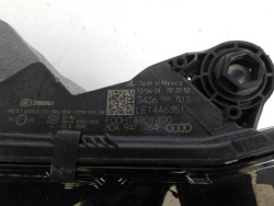 Audi Q5 80A фара правая дефект 80A941036E 80A941784F