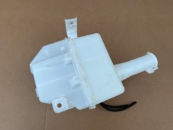 бачок омывателя mitsubishi Space Star II