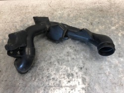 труба впуск Воздух mazda MPV RF5G