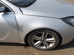 крыло правое переднее opel INSIGNIA A Z176