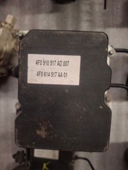 насос ABS Audi A6 C6 4F0614517AA 4F0910517AD