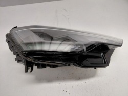 Audi A6 C8 4K led фара правая левая