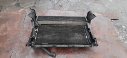 рамка перед передняя Радиатор вентилятор 1.4 TFSI Audi A4 B9 8W0816411H