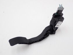 педаль газа потенциометр европа 9671433780 peugeot 208 и 17R