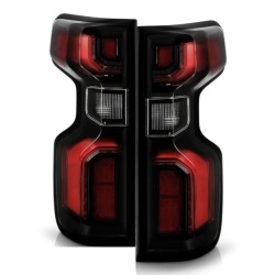 фонари задние Chevrolet SILVERADO 1500 2019-2023