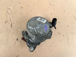 renault oe 8200520476 насос вакум