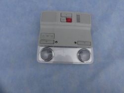 SKODA KAROQ лампочка Обшивка потолка 57B947105D