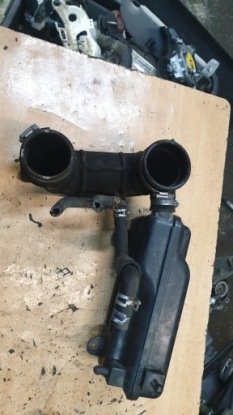 suzuki SPLASH 1.2 труба впуск Воздух