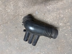 SKODA oe 04E129651C впуск труба Воздух