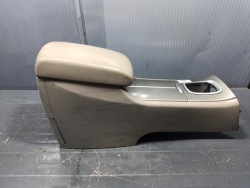 subaru TRIBECA подлокотник