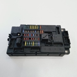 2007 MINI ONE - COOPER CLUBMAN R55 рамка / модуль предохранителей 3453296