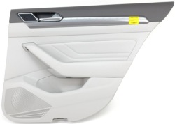 дверные карты задний правый vw PASSAT B8