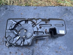 LAND ROVER oe K8D2-5J228-AB бачок AdBlue Evoque