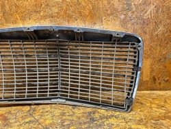 решетка радиатора Капоты MERCEDES W123 оригинал
