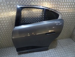 jaguar X590 дверь левая зад D376