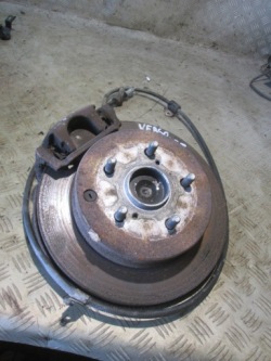 диск ступица скоба суппорт задний правый TOYOTA COROLLA VERSO 04-