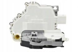 правый замок перед Audi A4 (B9) 2015 - 2020