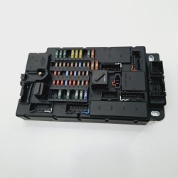 2007 MINI ONE - COOPER Купе R56 рамка / модуль предохранителей 3450435