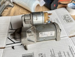 стартер renault oe 233009813R