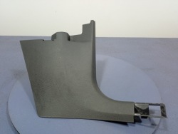 vw 18- молдинг порога стойка передняя правая 2GM863484