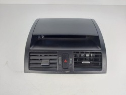 воздухозаборник жалюзи потока воздуха центральная дисплей GDK4 mazda 6 II GH