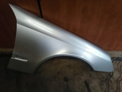 крыло правое переднее MERCEDES e- класс W211 2002 - 2009 r Цвет 744