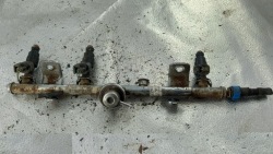 топливная рейка 6 03R 2.0b универсал