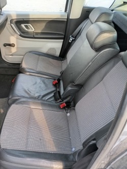 кресла кресло диван задняя полуось кожа SKODA ROOMSTER 2009 год