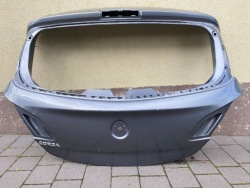 opel CORSA e 14- крышка багажника задняя зад 5D