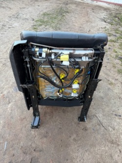 кресло правый nissan 350Z