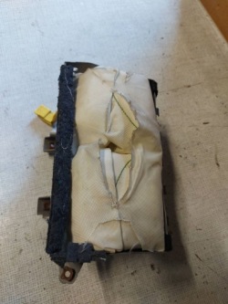 подушки безопасности подушка пассажира европа MN173206 mitsubishi GRANDIS 03-11