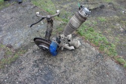 vw TOUAREG 7P II РЕСТАЙЛИНГ 3.0 tdi - поворотный кулак, цапфа P или л оригинал