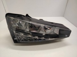 SKODA SCALA led фара правая